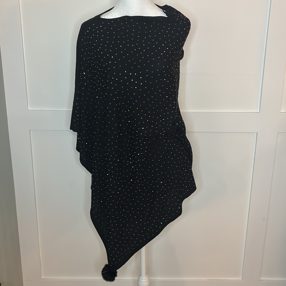 Black Sparkle Shawl in like new condition. Tags attached